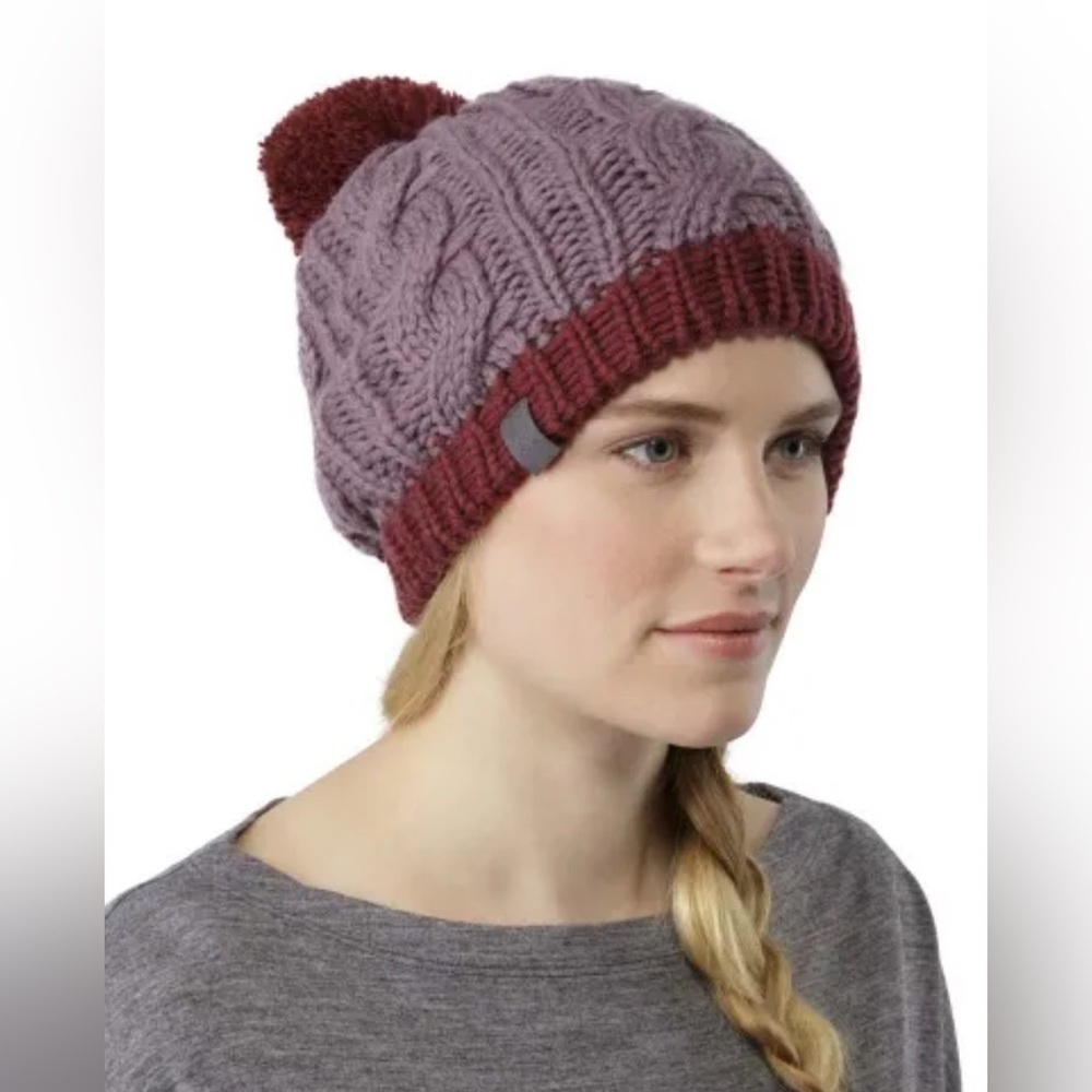 Arc'teryx Chunky Cable Knit Pom Pom Beanie Wool Blend Purple Maroon One Size